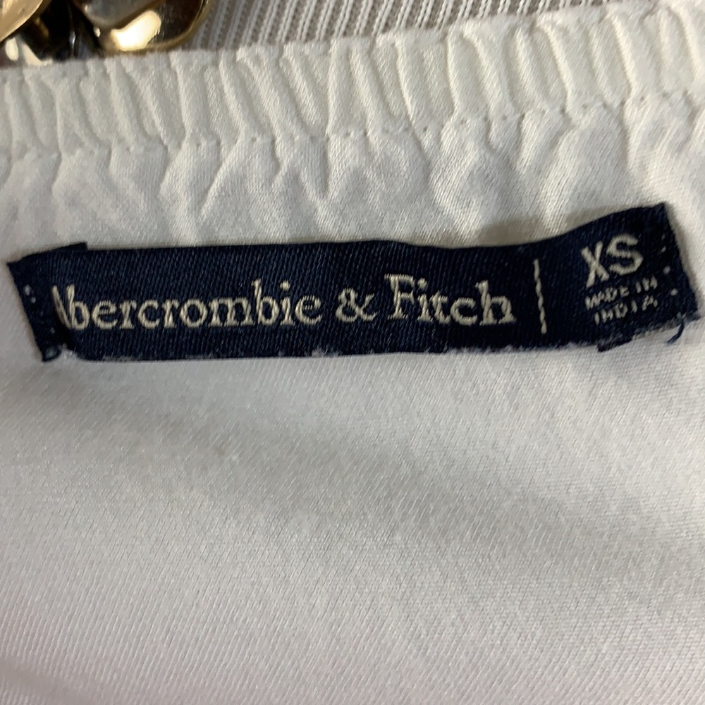 A&F White Eyelet Lined Dress with Pockets - Picture 7 of 8